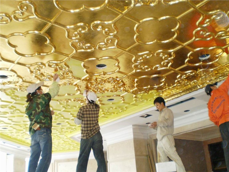 承接寺院贴金、酒店宾馆贴金、招牌字贴金、陵园墓碑等贴金